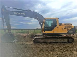 2016 Volvo EC210