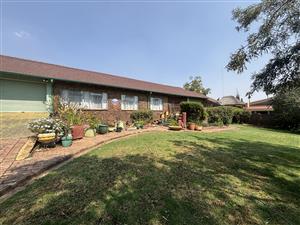 Owners on the Move - Large family home