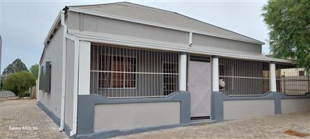 House For Sale in Beaconsfield