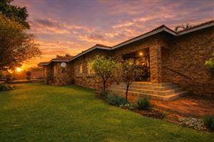 Spacious Family Living Surrounded by Nature