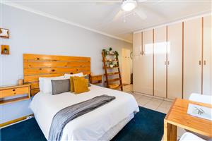 House For Sale in Amanzimtoti