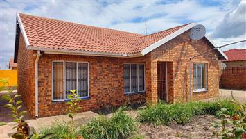 Charming three bedroom home in a secure area