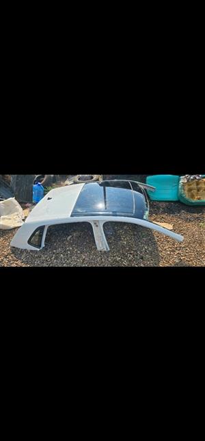 Vw Polo 6 Sunroof and the glass available 