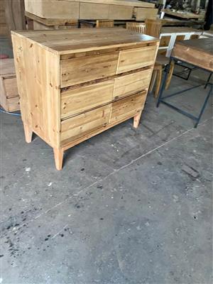 Oregon Chest of drawers