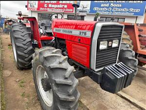 Massey Ferguson 375 tractor Good working machine