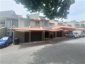 Townhouse For Sale in Hennopspark