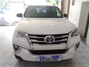 2017 TOYOTA FORTUNER 2.4 GD6 AUTOMATIC 4X4     WHITE COLOR  DIESEL LEATHER  