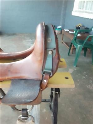 Antique Model 1904 McClellan-Style Service Saddle – McLaren Maker (H038)
