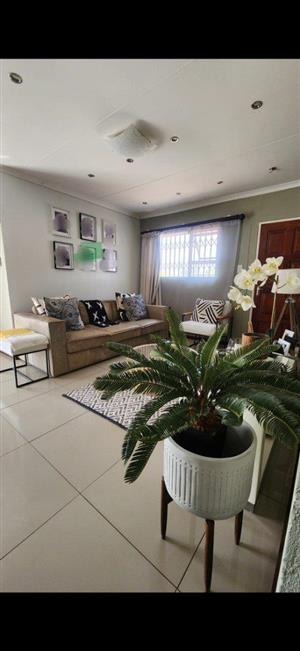 House For Sale in Amandasig & Ext