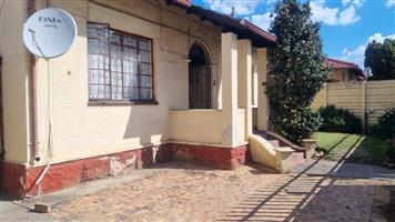 House For Sale in Kenilworth