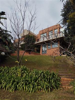House For Sale in Waterkloof Heights Ext 3