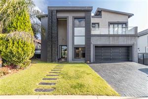 House For Sale in Pinehaven