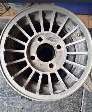 Nissan 1400 12 inch rim