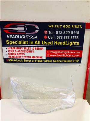 Audi A1 right side headlight replacement lens 