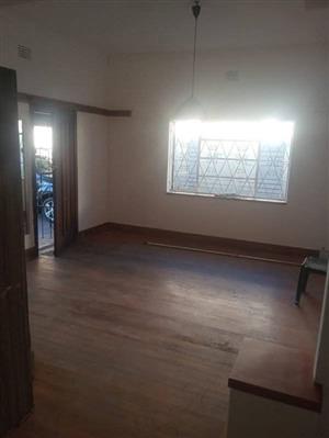 Bachelor Cottage to Let – Kensington, Johannesburg  
