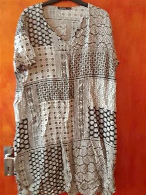 Dress woolworths size 18