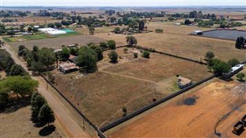 Small Holding For Sale in Eloff