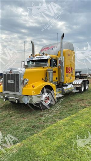 1998 Peterbilt 474L horse truck for sale