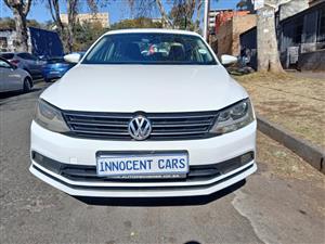 2018 VW JETTA 6 TSI 1.4 PETROL, AUTOMATIC, WHITE COLOR, MILEAGE 85000KM SERVICE BOOK