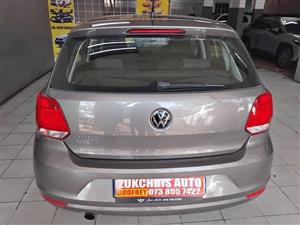 2022 POLO VIVO 1,4 95000KM PETROL  GREY COLOUR SERVICE BOOK