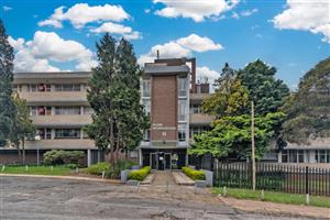 Klein Drakenstein, Honeyhills, 103 m2, 2 bedroom, 2 bathroom apartments to let.