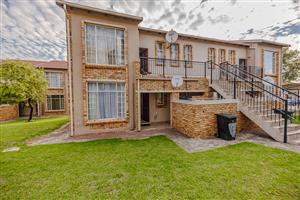 Stunning 2-Bedroom Apartment For Sale in Laser Park, Roodepoort—Perfect For Modern Living!