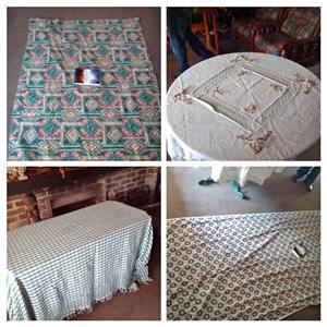 Tablecloths:various sizes