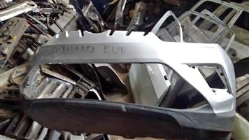 Mahindra Kuv bumper