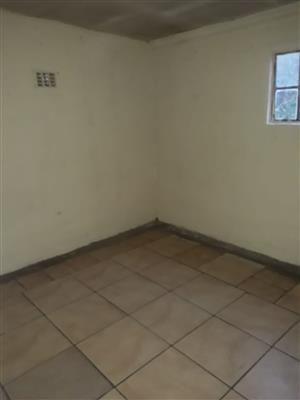 Room to rent / let in Lombardy East