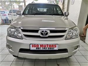 2008 TOYOTA Fortuner 4.0V6 manual  Mechanically perfect 