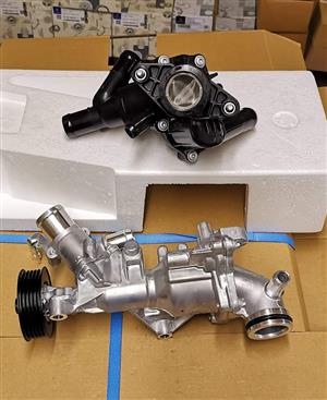 BRAND NEW M133 ENGINE THERMALSTAT AND WATER PUMP FOR MERCEDES-BENZ 