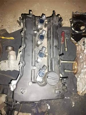Hyundai xi35 g4kd engine stripping for spares