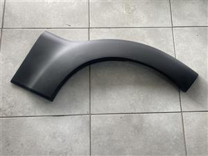 2024 MAHINDRA PIK UP RIGHT FRONT FENDER ARCH MOULDING FOR SALE. BRAND NEW