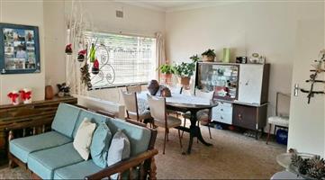 Charming 3-Bedroom Home in Sought-After Three Rivers