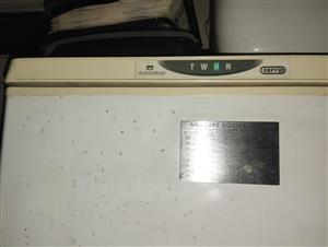 Defy Twiin double door outo defrost fridge 