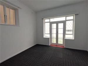 2 Bedroom Ground Floor Apartment Central Durban