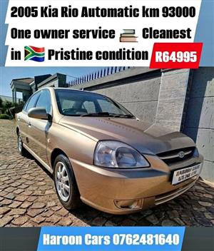 2005 Kia Rio Automatic super clean and low kms