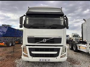 Volvo FH440 GLOBETROTTER 2011