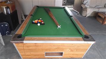 Pool table