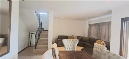 3 Bedrooms Lockup-and-Go Townhouse FOR SALE in Ashley, Pinetown