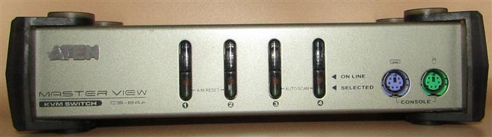 ATEN Master View CS-84A 4-Port PS/2 VGA KVM Switch with 3 x KVM Cables