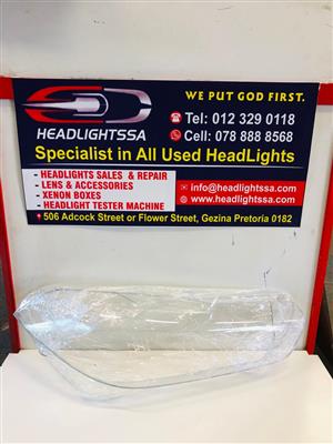 BMW X2 F39 right side headlight replacement lens (2018)