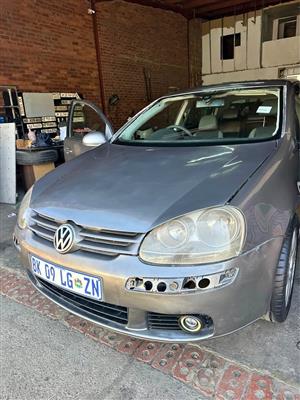 Golf 5 2.0l petrol