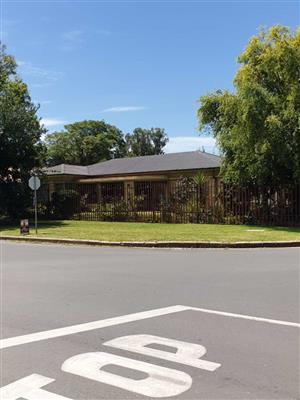 House For Sale in Selection Park