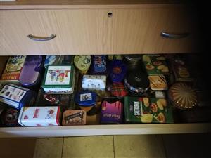 Antique collector tins make an offer