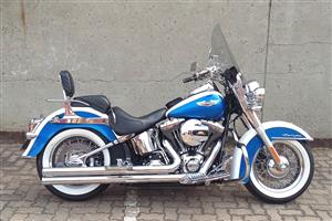 Stunning 2012 Softail Deluxe with Lots of Extras!