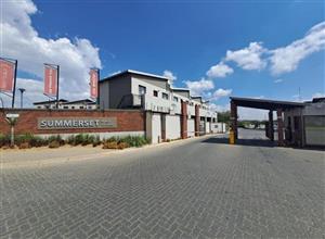 Apartment For Sale in Summerset