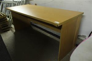 BROWN OFFICE TABLE(S067353C)