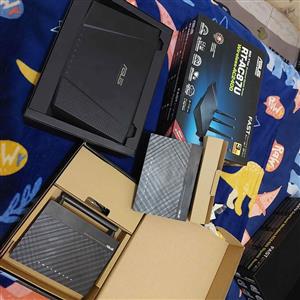 Asus RT-AC87U plus 2 routers