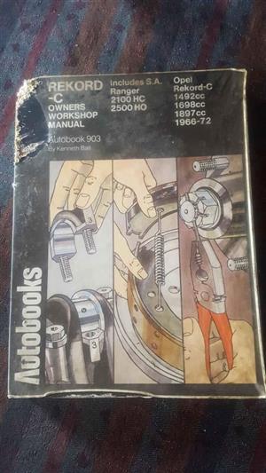 Rekord c 1966 - 72 auto book.